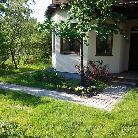 Boutigue City House With Terrace And Garden Free Parking Riga Exteriér fotografie